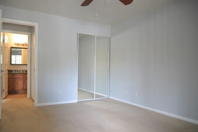 Building Photo - 3877 Pell Pl