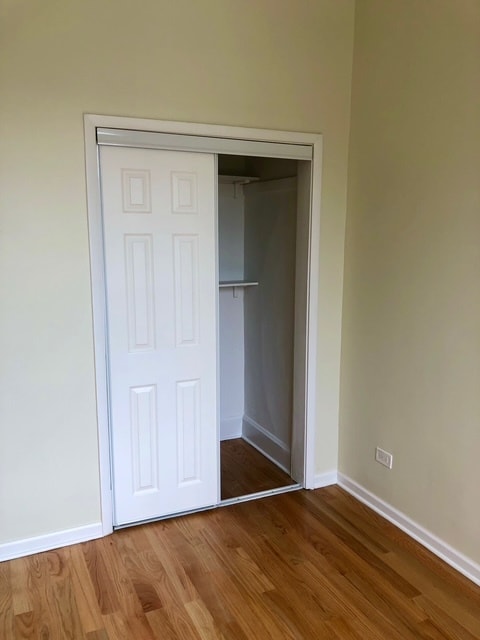 Building Photo - 929 S Laflin St