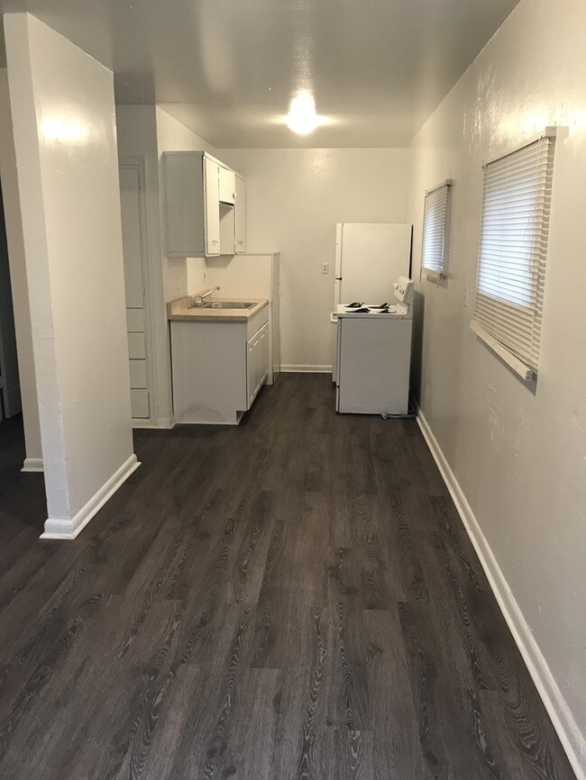 1 Bedroom, 1 Bathroom apartment for rent! 451 H St Idaho Falls ID 83402 Apartment Finder