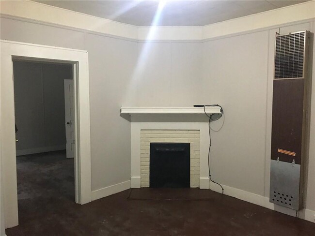 Building Photo - 5 Gulf St