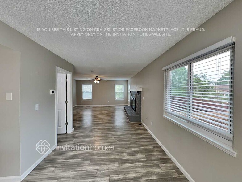 Building Photo - 2113 Beacham Dr