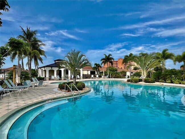 Building Photo - 2060 Matecumbe Key Rd