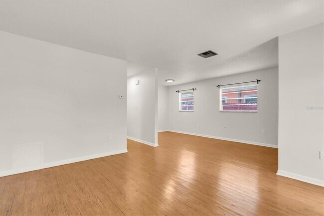 Building Photo - 1720 53rd St S