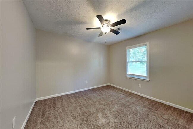 Building Photo - 3832 Betty Jean Ct