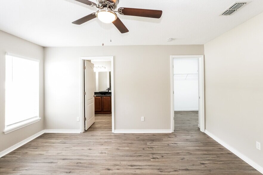 Building Photo - 4360 Spring Blossom Dr
