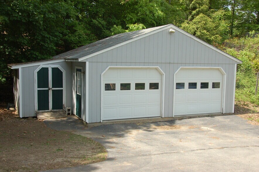 Building Photo - 20 Goyette Dr