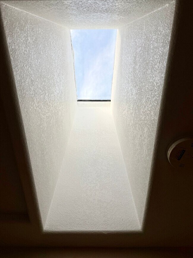 Building Photo - Beautiful Home in Scripps Ranch