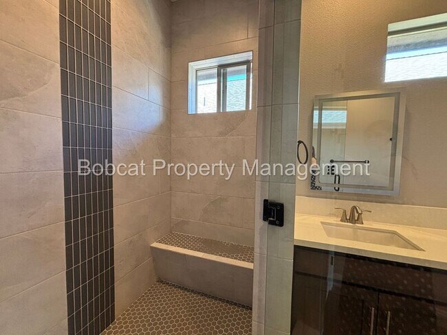 Building Photo - 3108 Cambria Lp