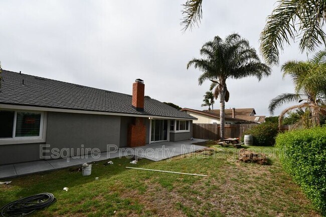 Building Photo - 3621 Miramar Way