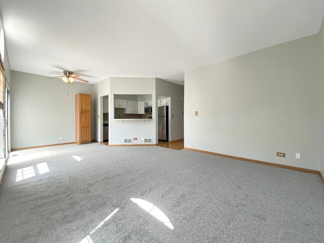 Building Photo - 17617 Horseshoe Ln