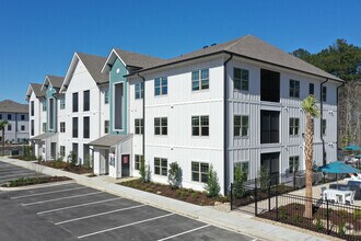 Building Photo - Alleia Luxury Living