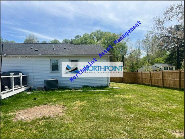 Building Photo - 3704 Blackwater Rd
