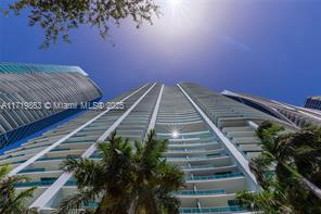 Building Photo - 900 Biscayne Blvd