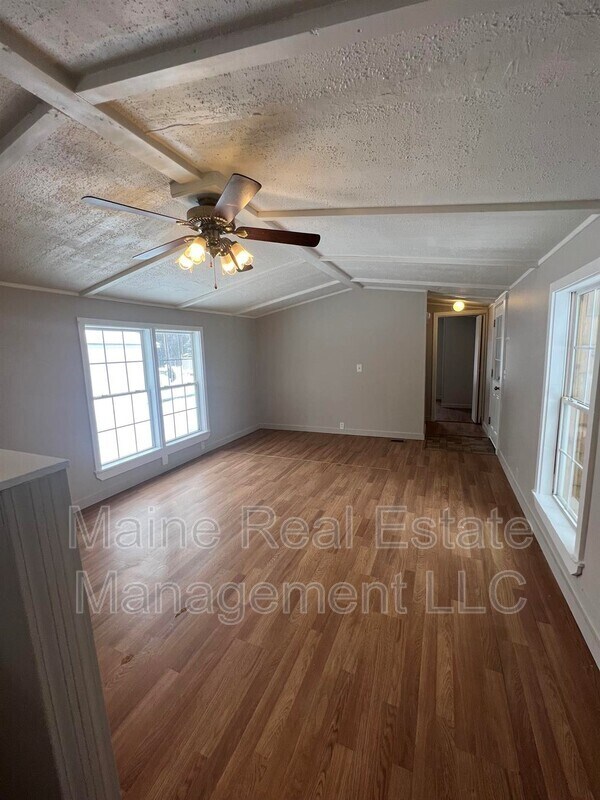 9 Pheasant Hill Trailer Park 9 Pheasant Hill Trailer Park Milford ME