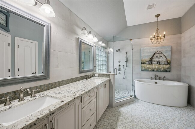 Building Photo - 23107 Enchanted Cactus Dr