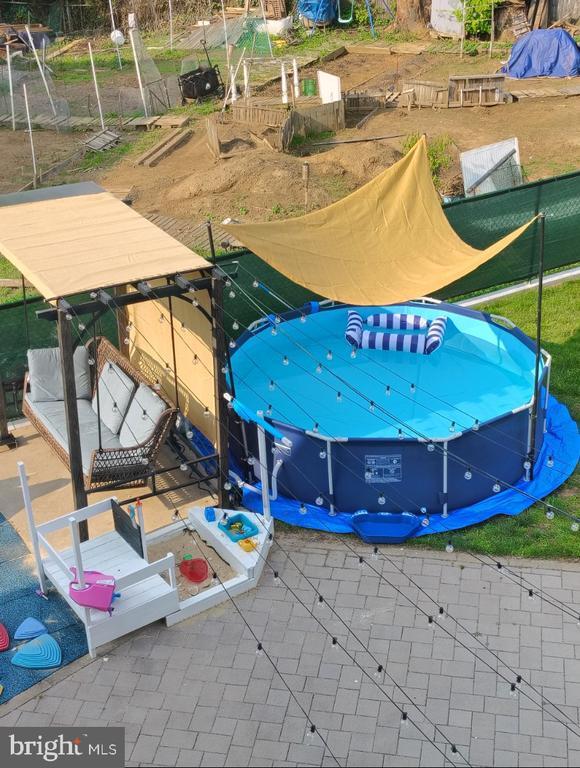 Building Photo - 2806 Ryerson Pl