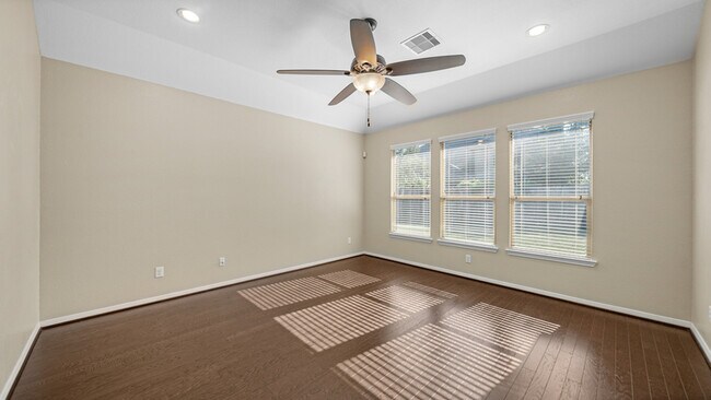 Building Photo - 8602 Austin Thomas Dr