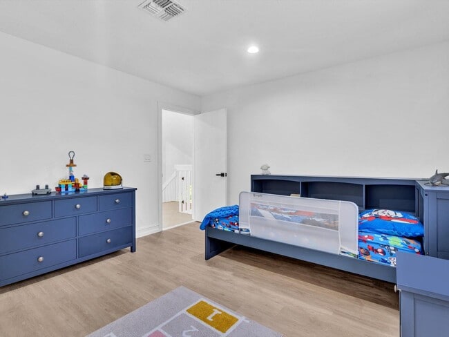 Building Photo - 3715 Starboard Ave
