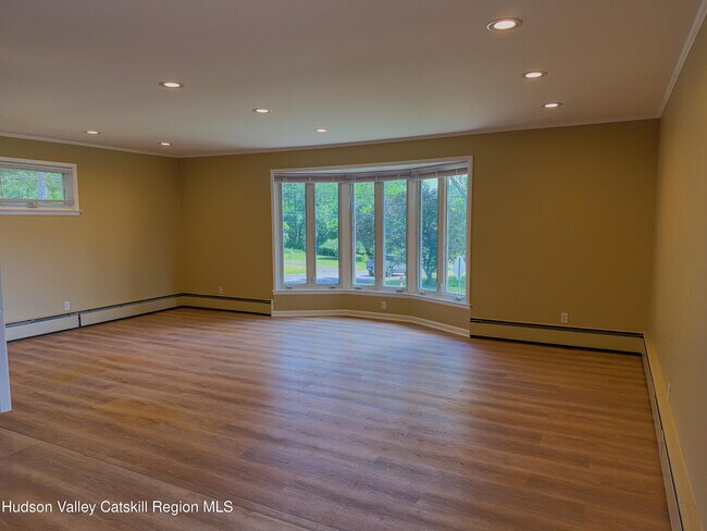 Building Photo - 111 Woodland Ave