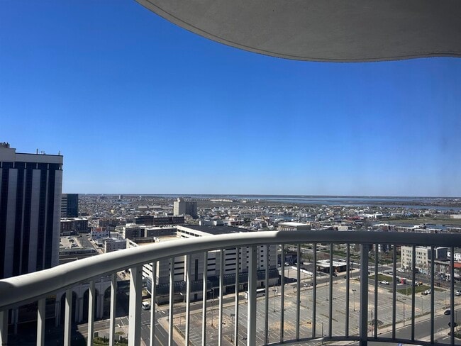 Building Photo - 3101 Boardwalk