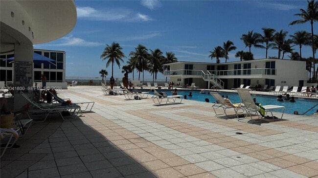 Building Photo - 5445 Collins Ave
