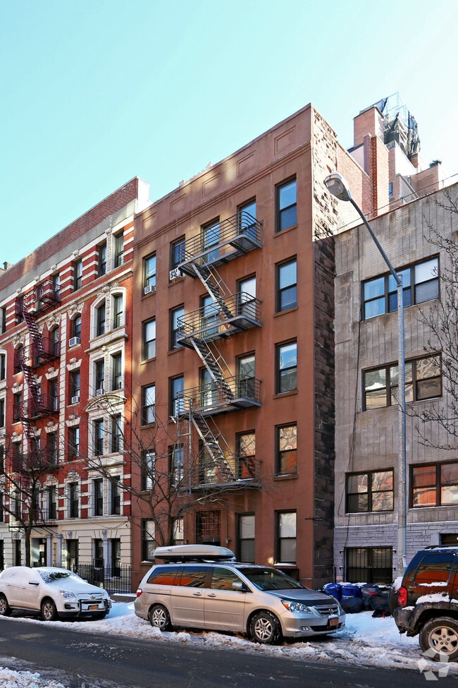 Primary Photo - 8 W 105th St