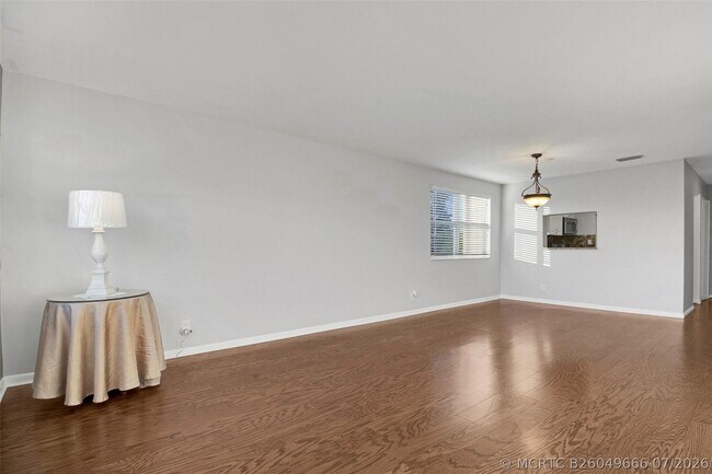 Building Photo - 6890 Royal Palm Blvd