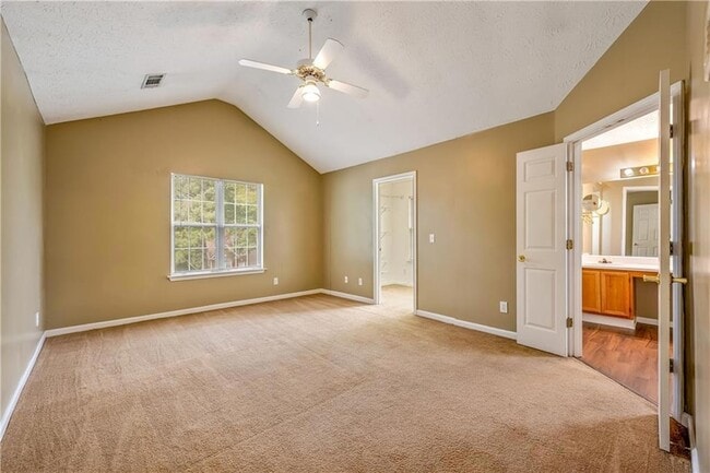Building Photo - 4392 Windmoor Dr NW