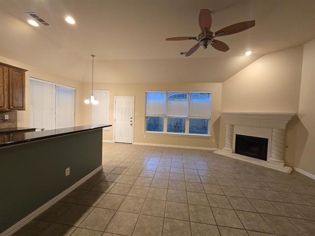 Building Photo - 2809 Blue Heron Dr