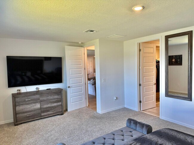 Building Photo - Bartow Rental Home!