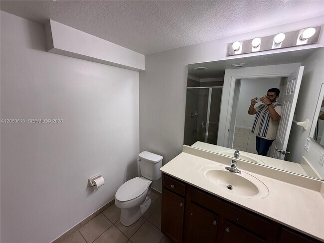 Building Photo - 9465 SW 171st Ct