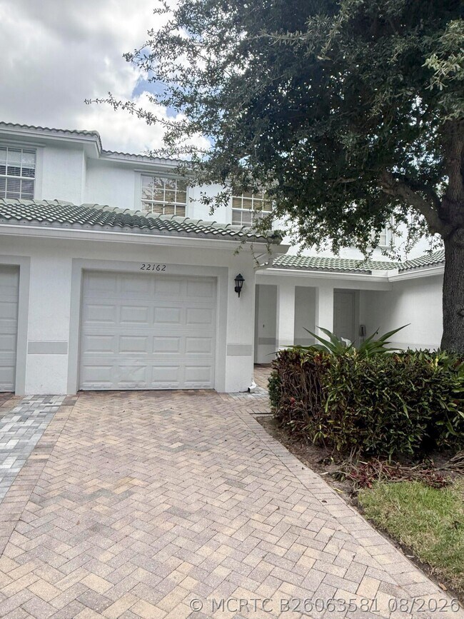Building Photo - 22162 Majestic Woods Way