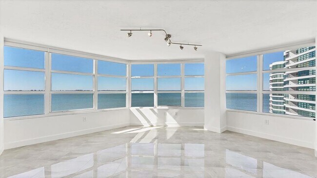 Building Photo - 888 Blvd of the Arts