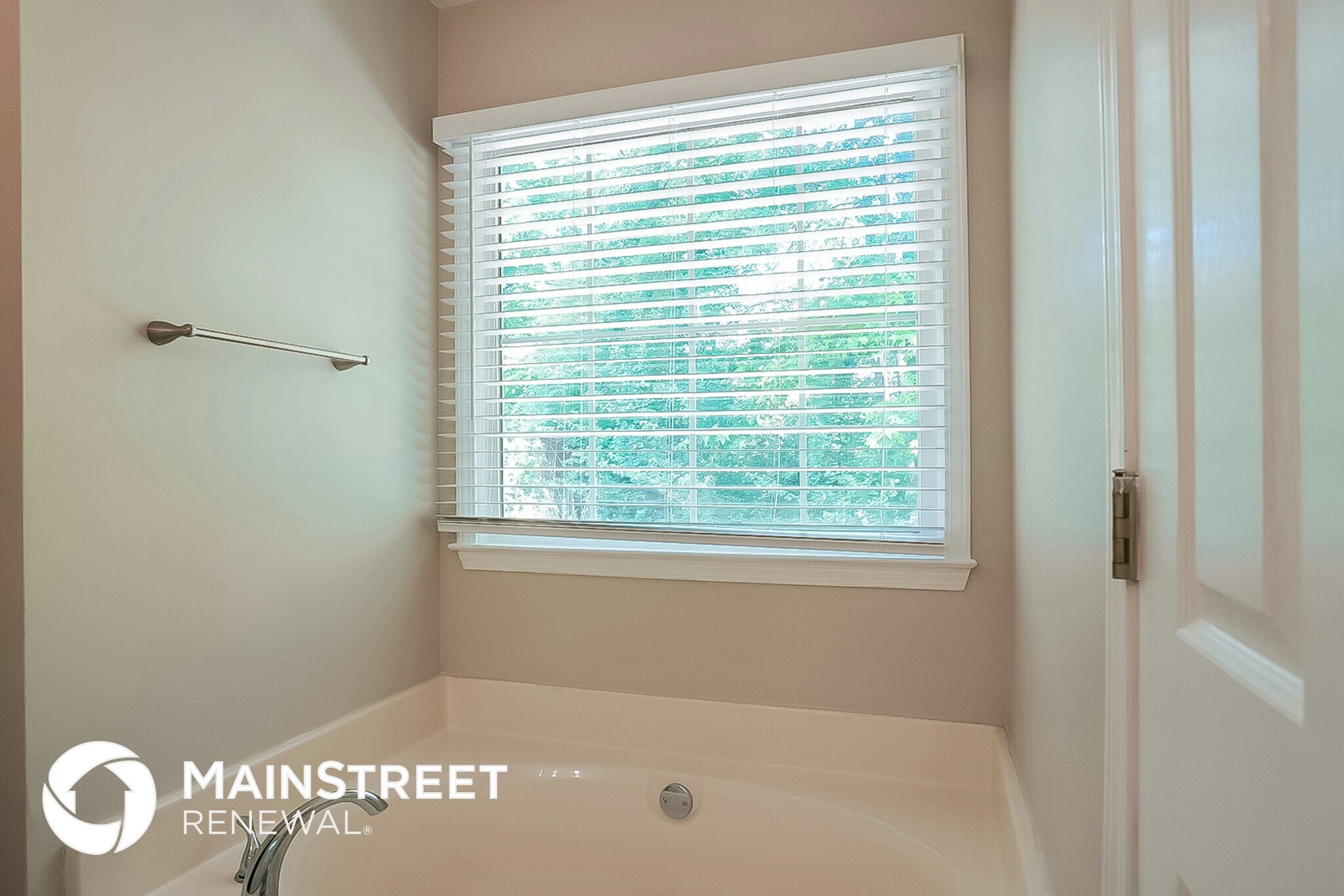 Building Photo - 4351 Starboard Dr