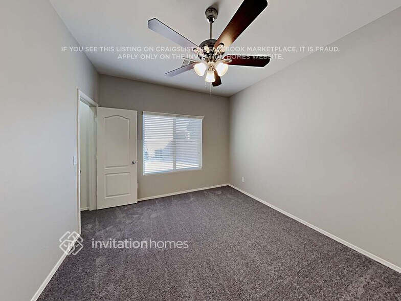 Building Photo - 28588 N Rainfall Dr