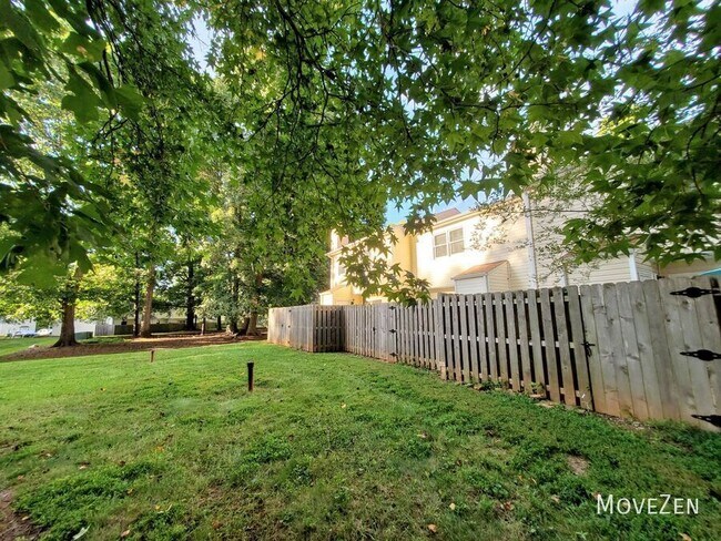 Building Photo - 4233 Baylor St
