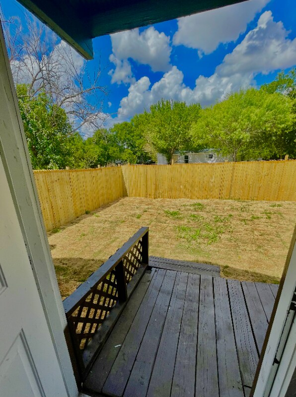 Building Photo - 11326 Flores Luna Rd