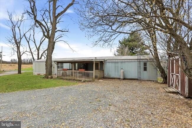 Building Photo - 1873 Clay Hill Rd