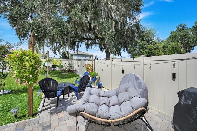 Building Photo - 5457 Hayloft Dr