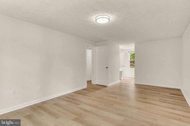 Building Photo - 10640 Gorman Rd