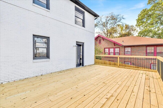 Building Photo - 2816 20th Street Ensley