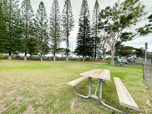 Building Photo - Refreshed Mililani Condo