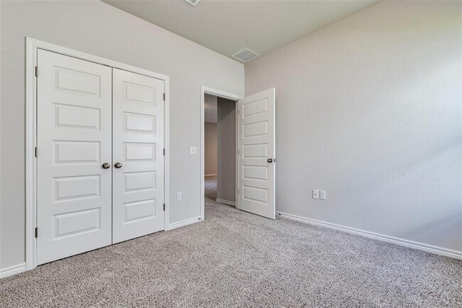 Building Photo - 1307 Ambler Dr