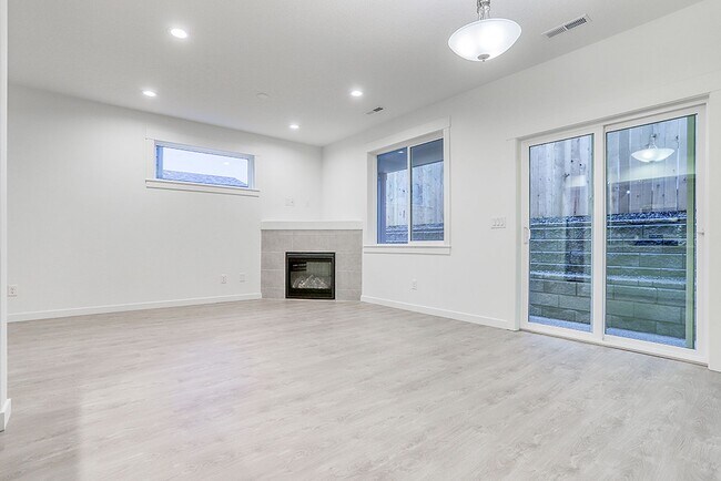 Building Photo - Modern Living in the Heart of Ridgefield: Quartz Finishes & Open-Concept Charm