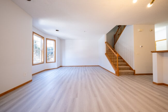 Building Photo - 15316 Founders Ln