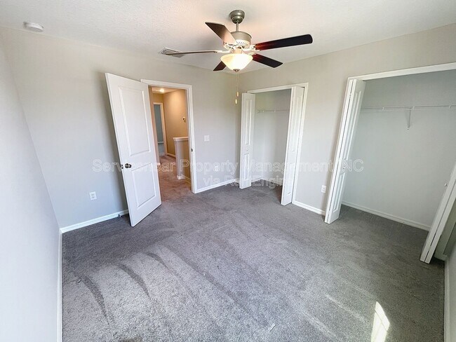 Building Photo - 7029 Samuel Ivy Dr