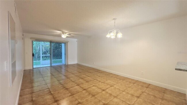 Building Photo - 13903 Timberland Dr