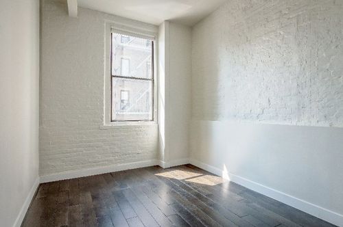 Building Photo - 73 Spring St