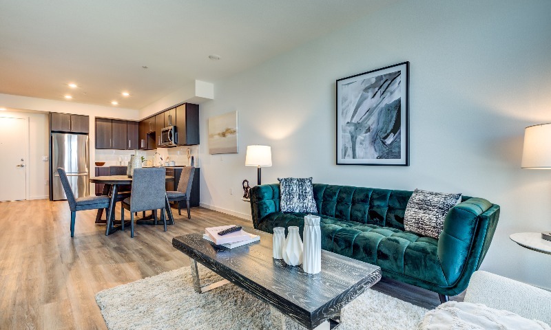 Luxurious Living Room | Apartments in Hercules, CA | The Exchange Hercules Bayfront - The Exchange at Bayfront