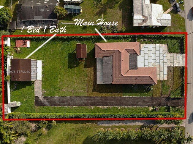 Building Photo - 3801 SW 132nd Ave